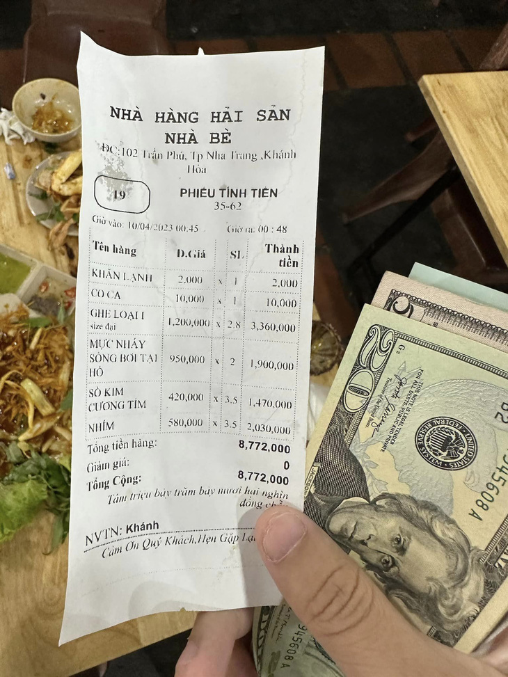 Lãnh đạo Nha Trang yêu cầu làm rõ vụ nhà hàng bị tố chặt chém khách nước ngoài - Ảnh 3.