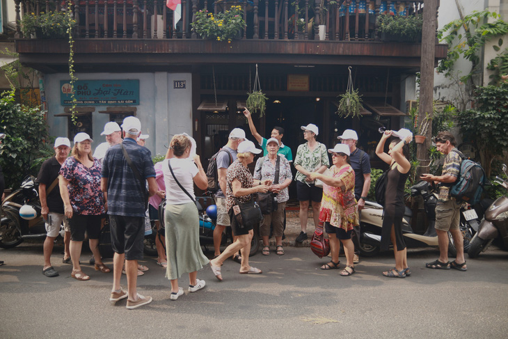 Tour Biệt động Sài Gòn hấp dẫn du khách quốc tế - Ảnh 2.