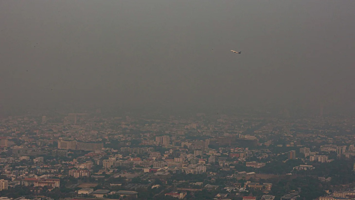 Ô nhiễm khói mù nghiêm trọng ở thành phố du lịch Chiang Mai - Ảnh 1.