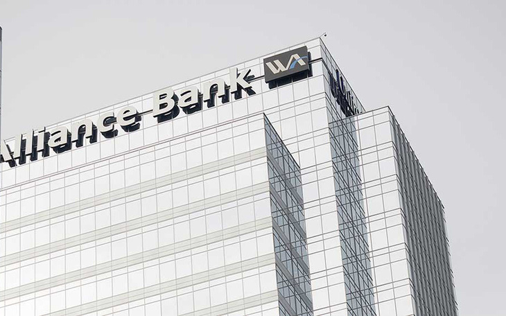 Tiền gửi vào các ngân hàng lớn của Mỹ giảm kỷ lục 521 tỉ USD