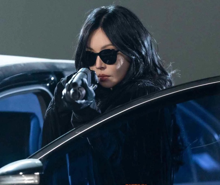 4 phút làm cameo Taxi driver 2, ác nữ Kim So Yeon chiếm sạch spotlight - Ảnh 6.