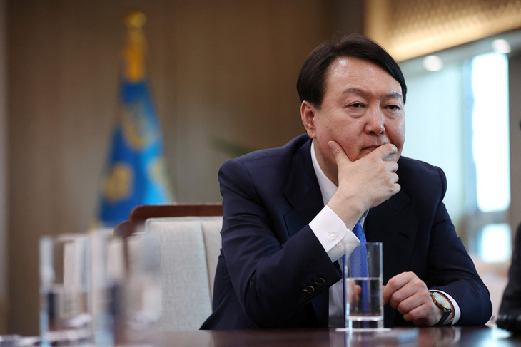 Tổng thống Hàn Quốc nêu điều kiện viện trợ vũ khí cho Ukraine - Ảnh 1.