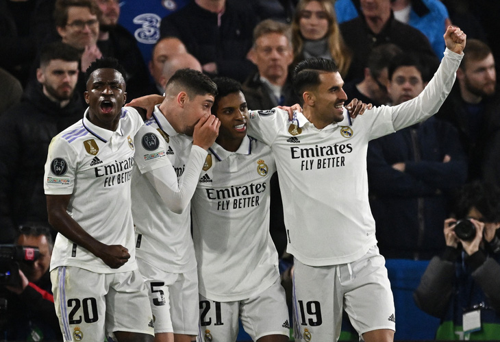 Niềm vui của các cầu thủ Real Madrid - Ảnh: REUTERS