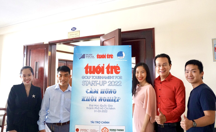 Tự hào lẫn áp lực khi nhận giải thưởng Tuổi Trẻ Start-up Award! - Ảnh 2.