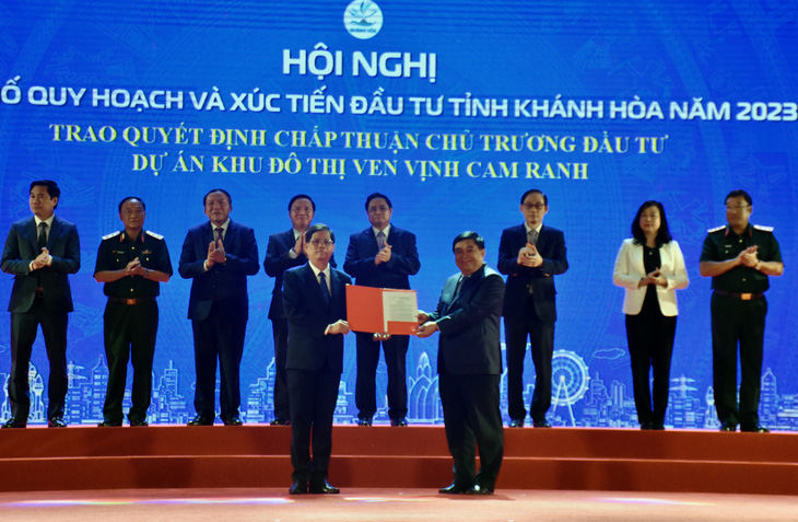 Thủ tướng chấp thuận chủ trương đầu tư khu đô thị ven vịnh Cam Ranh hơn 85.000 tỉ đồng - Ảnh 1.