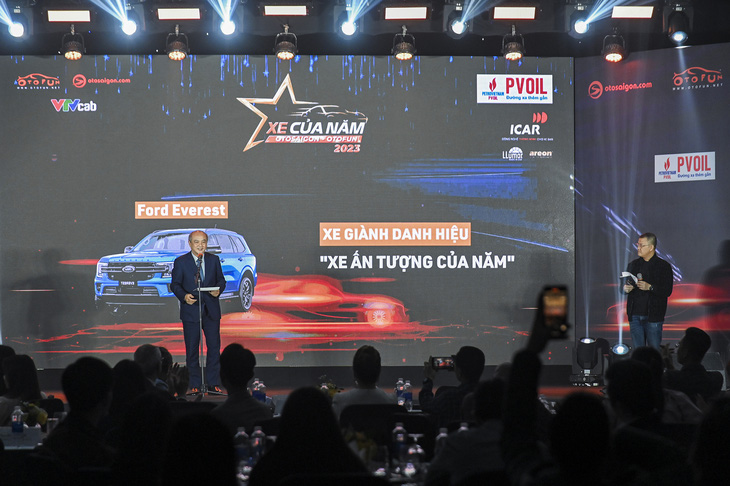 Xe của năm 2023 tại Việt Nam nhiều bất ngờ: S-Class ẵm giải cao nhất, Veloz vượt cả Xpander - Ảnh 3.