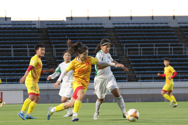 Tuyển nữ Việt Nam hòa 0-0 trong trận giao hữu cuối cùng tại Nhật - Ảnh 1.