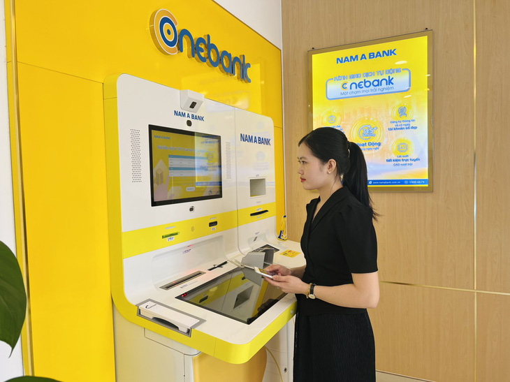 ONEBANK đáp ứng tối đa nhu cầu giao dịch ngân hàng - Ảnh: NamABank