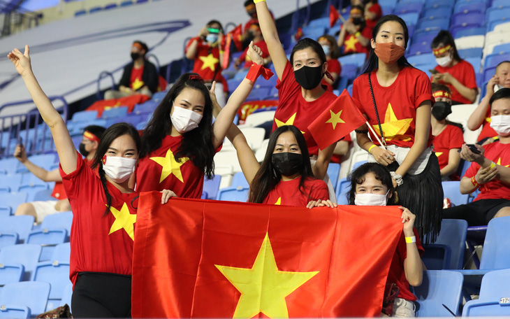 Không biết nhận vé cổ vũ U22 Việt Nam tại SEA Games 32 ở đâu?