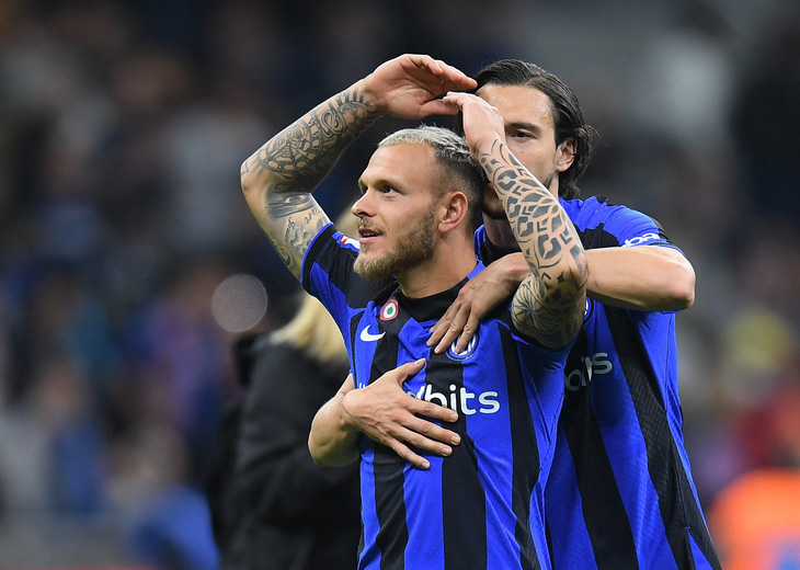 Loại Juventus, Inter Milan vào chung kết Cúp quốc gia Ý - Ảnh 1.