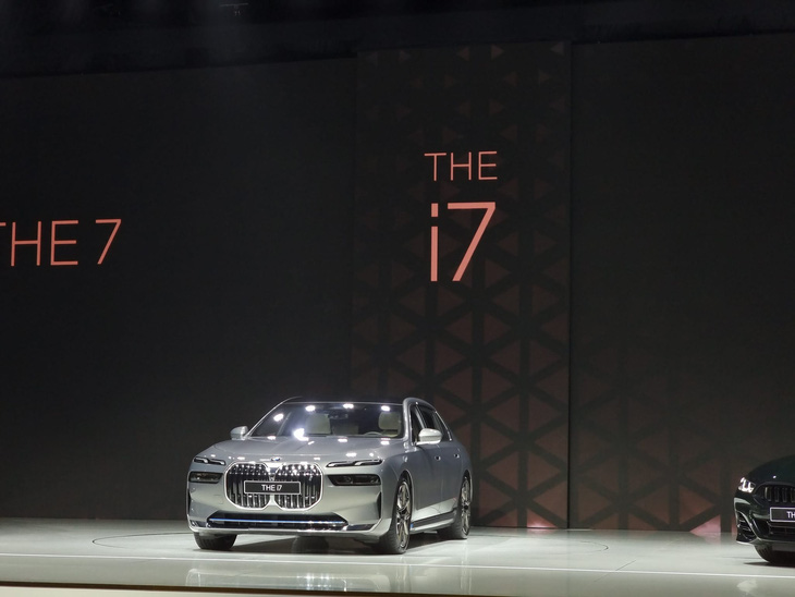 Giá ô tô điện BMW, Audi 5 - 7 tỉ đồng/chiếc - Ảnh 1.