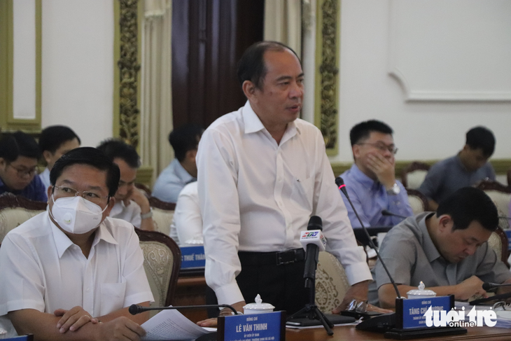 Giám đốc Sở Y tế Tăng Chí Thượng báo cáo tại buổi làm việc - Ảnh: TIẾN LONG 