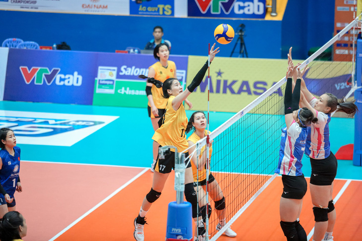 Bóng chuyền nữ Việt Nam toàn thắng vòng bảng giải châu Á - Ảnh 1.