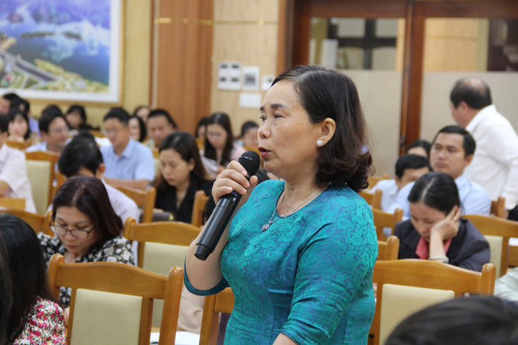 Bí thư Tỉnh ủy Quảng Ngãi đối thoại với ngành giáo dục - đào tạo - Ảnh 2.