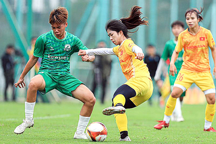 Bóng đá nữ Việt Nam sẵn sàng cho SEA Games và World Cup - Ảnh 1.