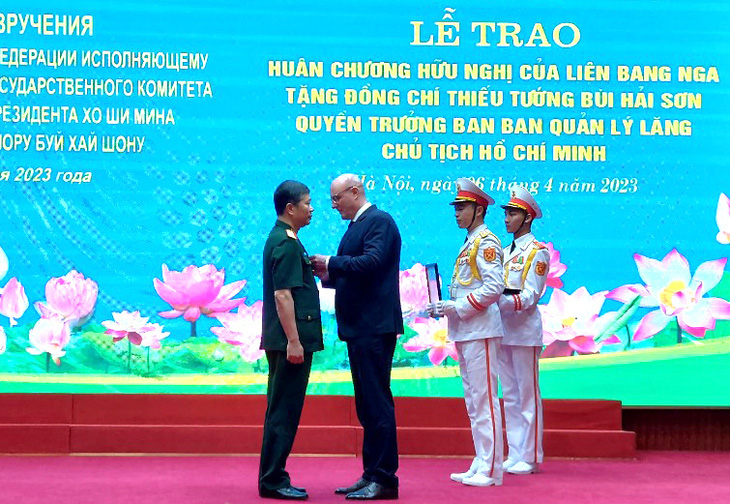 Nga trao Huân chương Hữu nghị cho thiếu tướng Bùi Hải Sơn - Ảnh 1.