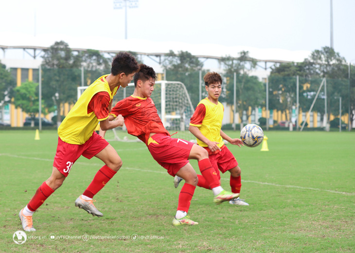U17 Việt Nam rèn giũa kỹ lưỡng cho vòng chung kết châu Á 2023 - Ảnh 3.