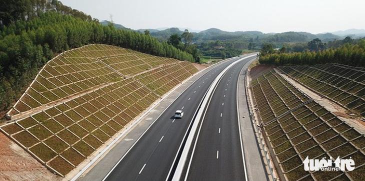 Cao tốc Tân Phú - Bảo Lộc sẽ khởi công vào tháng 9-2023 - Ảnh 3.