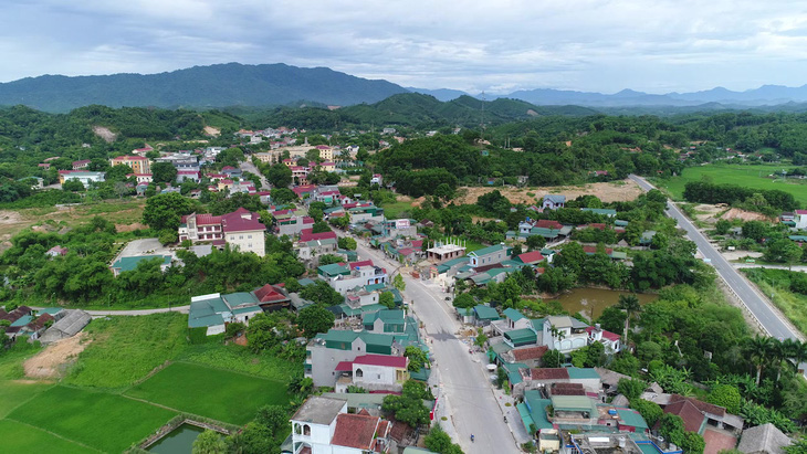 Thị trấn Yên Cát, huyện Như Xuân (Thanh Hóa) được mở rộng sau khi sáp nhập xã Yên Lễ vào năm 2020 - Ảnh: HÀ ĐỒNG