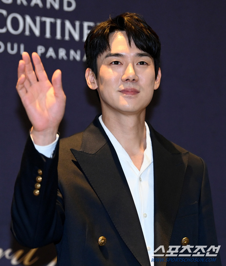 Dàn sao Hàn nô nức dự đám cưới Lee Seung Gi mà ngỡ như lễ trao giải - Ảnh 7.