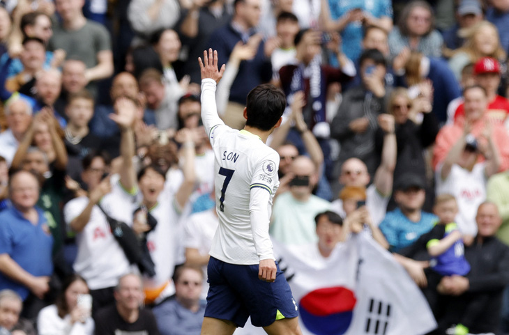 Son Heung Min ghi bàn thứ 100 ở Premier League - Ảnh 2.