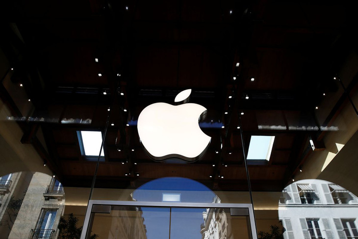 Logo quả táo của công ty công nghệ Apple - Ảnh: REUTERS