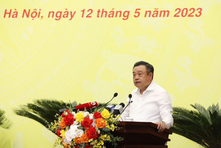 Chủ tịch Hà Nội: Bay flycam để xử lý sai phạm lấn chiếm đất đai, san lấp lòng sông - Ảnh 2.