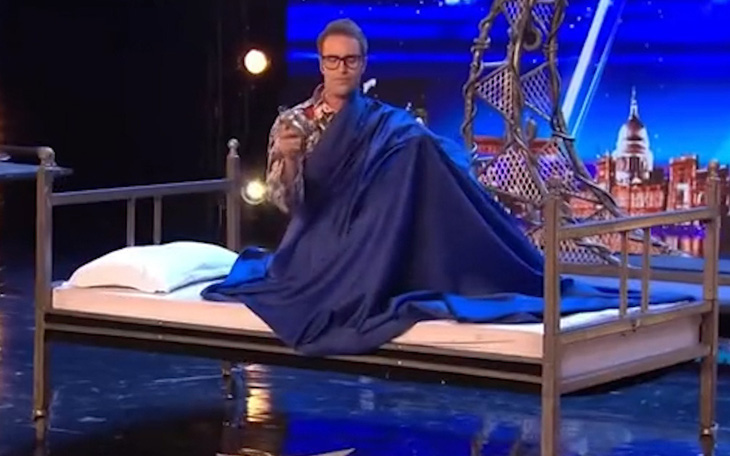 Giám khảo Britain"s Got Talent trầm trồ trước màn ảo thuật "giấc mơ ác mộng"