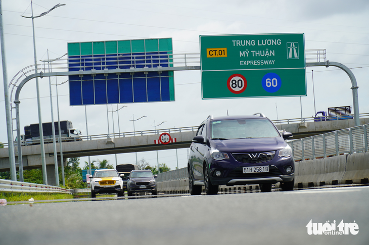 Cao tốc Trung Lương - Mỹ Thuận chưa phù hợp để nâng tốc độ lên 90km/h? - Ảnh 1.