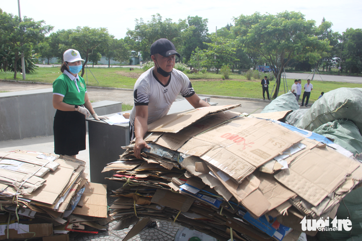 Đà Nẵng tiến gần tới mốc phân loại rác tại nguồn toàn thành phố - Ảnh 1.
