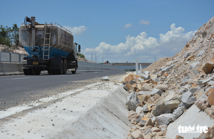 Cao tốc Vĩnh Hảo - Phan Thiết cho xe chạy từ 19-5 - Ảnh 6.