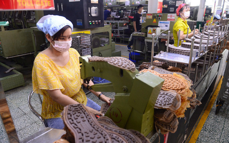 PouYuen Việt Nam sẽ cắt giảm 5.744 lao động