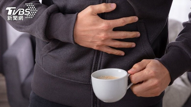 Quá lạm dụng cà phê, bạn có thể phải đối mặt ung thư dạ dày - Ảnh 2.