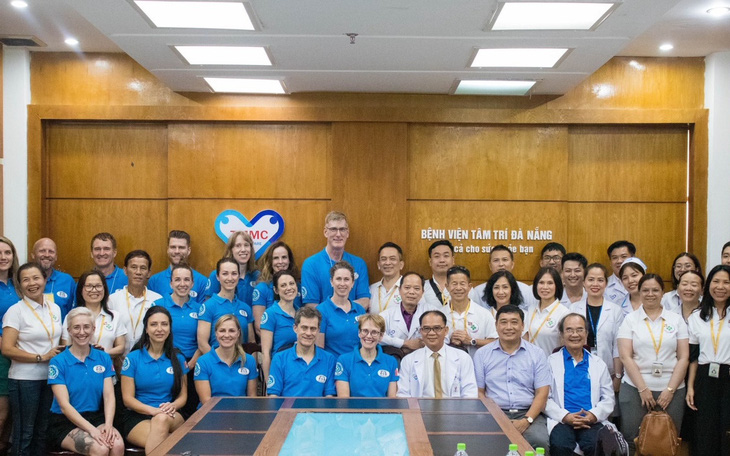 Project Outreach và Bệnh viện Tâm Trí Đà Nẵng mang lại hạnh phúc cho bệnh nhân bỏng