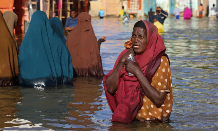 Người dân Somalia tại thành phố Beledweyne - Ảnh: AFP