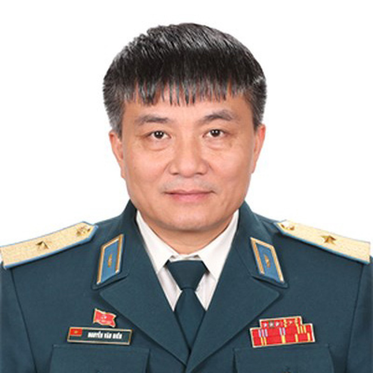 Thiếu tướng Nguyễn Văn Hiền làm tư lệnh Quân chủng Phòng không - Không quân - Ảnh 1.