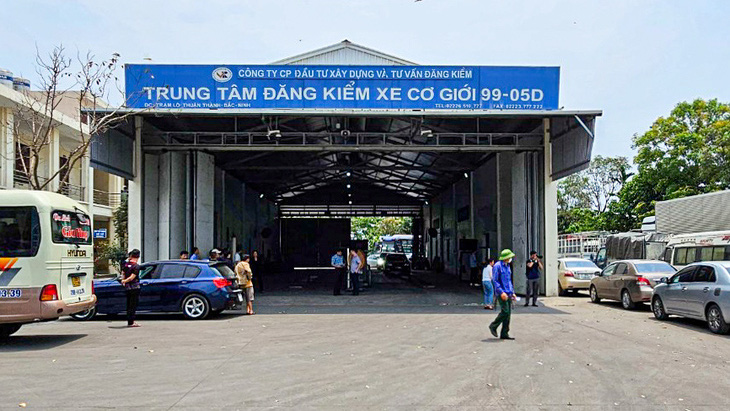 Khởi tố giám đốc Trung tâm đăng kiểm 99-05D vì nhận hối lộ - Ảnh 1.