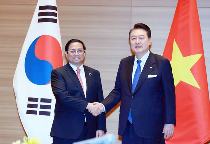 Thủ tướng Phạm Minh Chính hội kiến Tổng thống Hàn Quốc Yoon Suk Yeol  - Ảnh: NHẬT BẮC