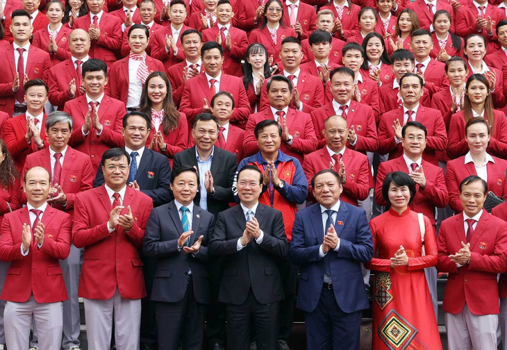 Chủ tịch nước Võ Văn Thưởng gặp mặt đoàn thể thao Việt Nam giành thành tích tại SEA Games 32 - Ảnh 3.