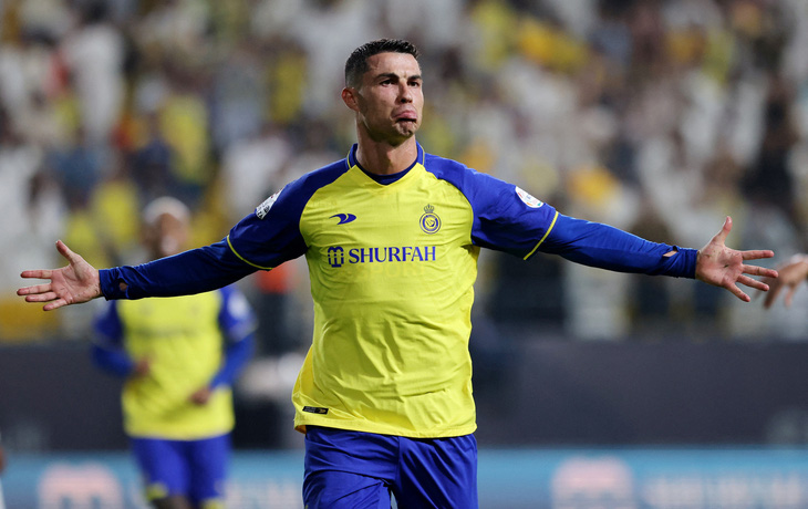 Ronaldo ghi bàn quyết định giúp Al Nassr thắng ngược Al Shabab - Ảnh 1.