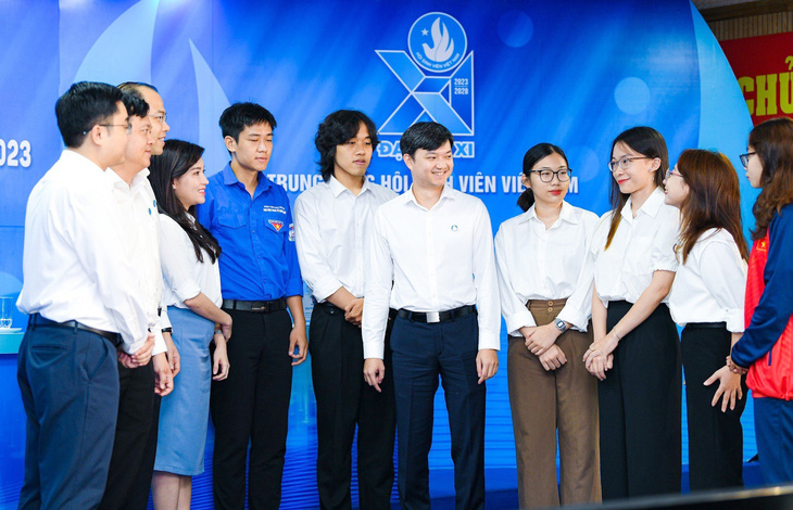 Lần đầu tiên Hội Sinh viên Việt Nam đối thoại với cán bộ, hội viên, sinh viên Việt Nam trong và ngoài nước - Ảnh: NAM TRẦN