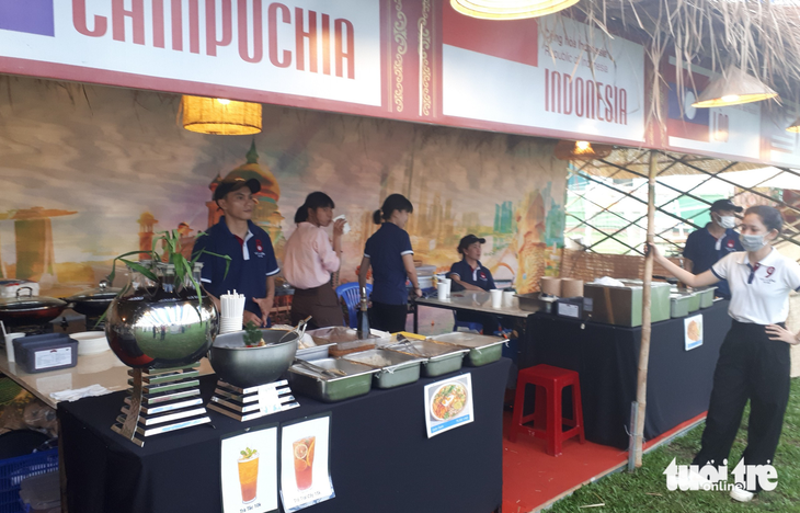 Hàng loạt đặc sản Đông Nam Á hội tụ tại ngày hội văn hóa ẩm thực ở TP.HCM - Ảnh 2.