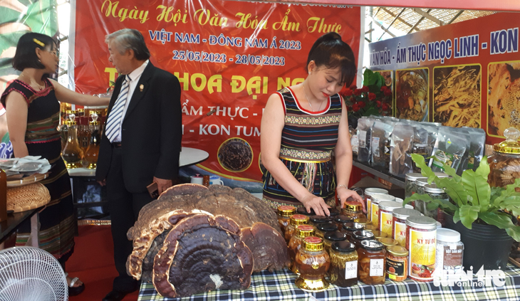 Hàng loạt đặc sản Đông Nam Á hội tụ tại ngày hội văn hóa ẩm thực ở TP.HCM - Ảnh 6.