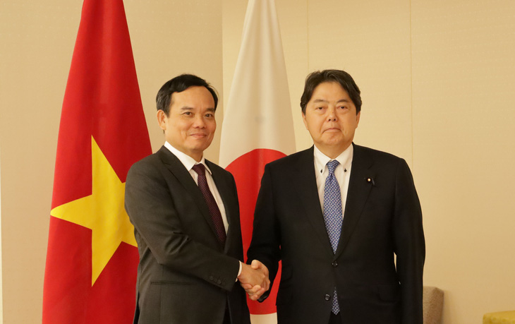 Việt Nam muốn tham gia sáng kiến cơ sở hạ tầng chất lượng cao 75 tỉ USD của Nhật Bản - Ảnh 1.