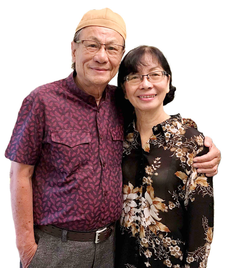 Đạo diễn Lê Cung Bắc và vợ - bà Bùi Thị Giang - Ảnh: NVCC