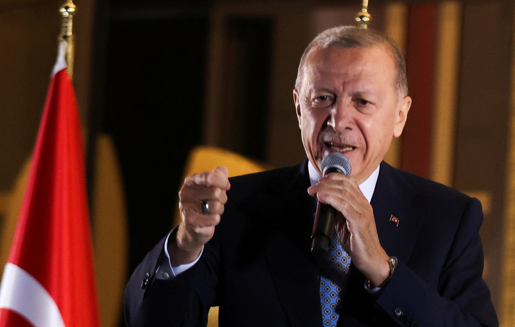 Tổng thống Thổ Nhĩ Kỳ ông Racep Tayyip Erdogan tái đắc cử nhiệm kỳ thứ 3 - Ảnh: REUTERS