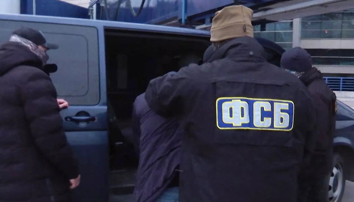 Nga tuyên bố phá mạng lưới tình báo Ukraine sắp ám sát lãnh đạo Crimea - Ảnh 1.