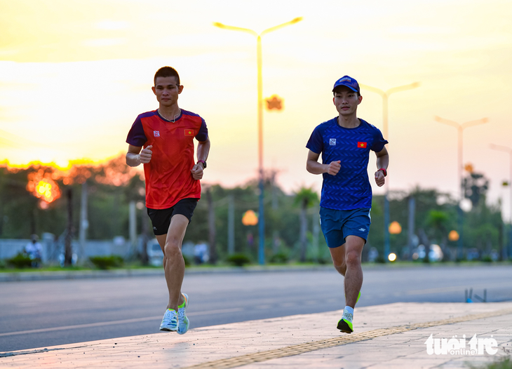 VĐV marathon lo ‘sốt vó’ vì chủ nhà Campuchia chưa công bố đường chạy - Ảnh 1.