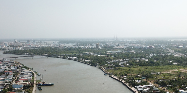 Tin tức sáng 6-5: Vé máy bay rớt giá mạnh; Ca COVID-19 cao nhất nửa năm qua - Ảnh 4.