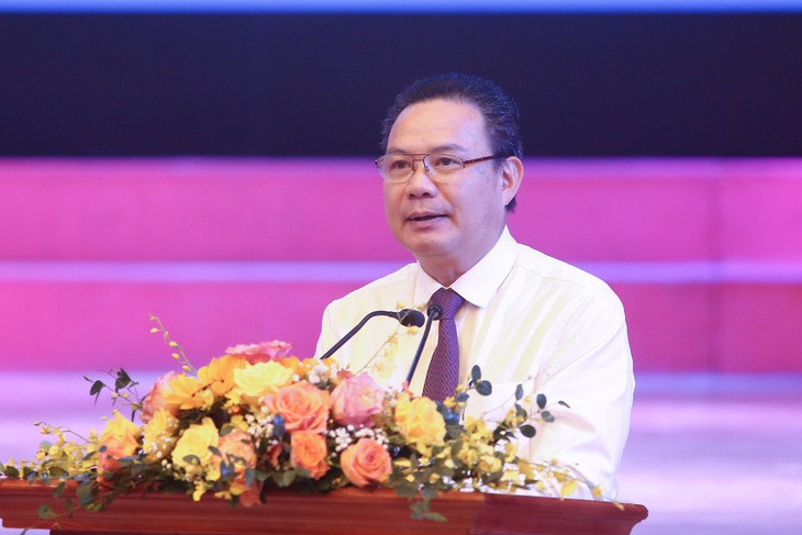 Lao động trẻ có nguy cơ mất việc cao gấp 3 lần lứa tuổi lớn hơn - Ảnh 2.